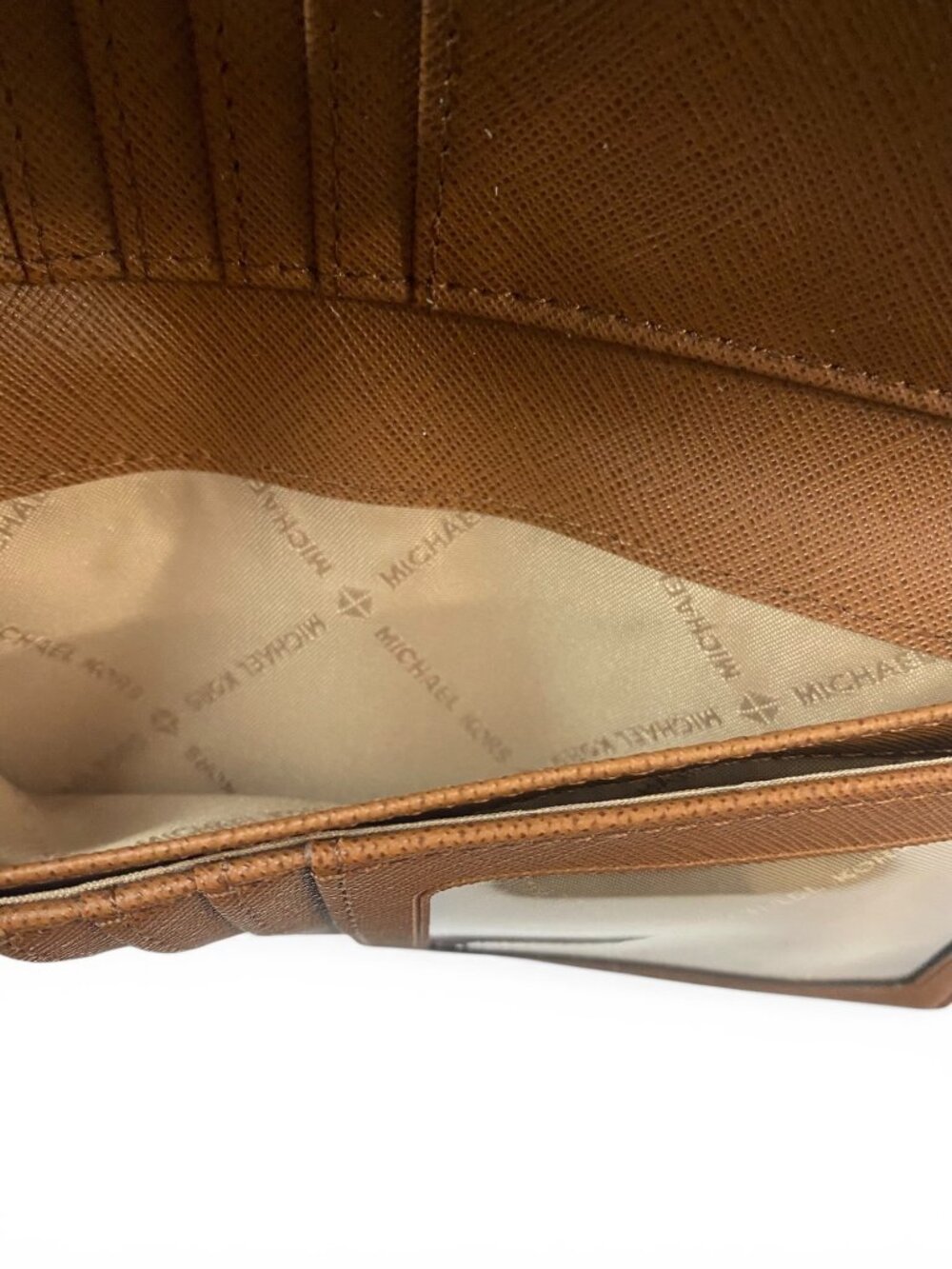 Michael Kors Travel Wallet Brown MK Signature PVC Zip Snap Clutch - Picture 10 of 11